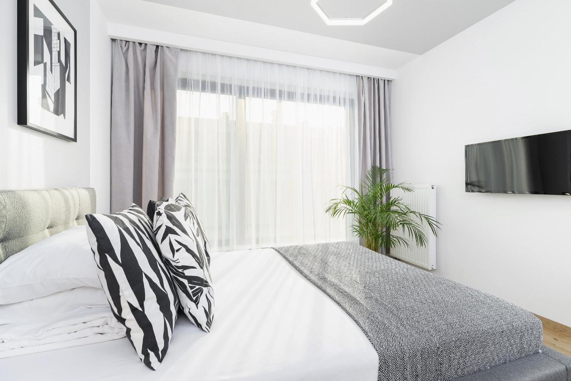 Apartment For Two - Pilsudskiego 1 Street クラクフ エクステリア 写真