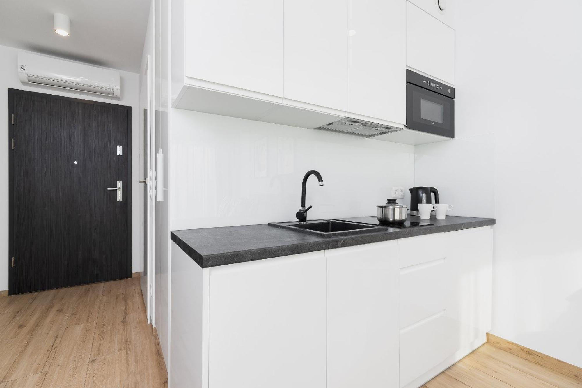 Apartment For Two - Pilsudskiego 1 Street クラクフ エクステリア 写真